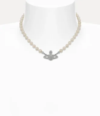 Mini Bas Relief Pearl Choker