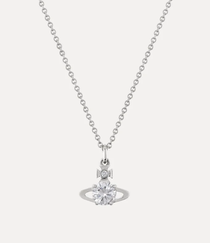 Reina Pendant Necklace