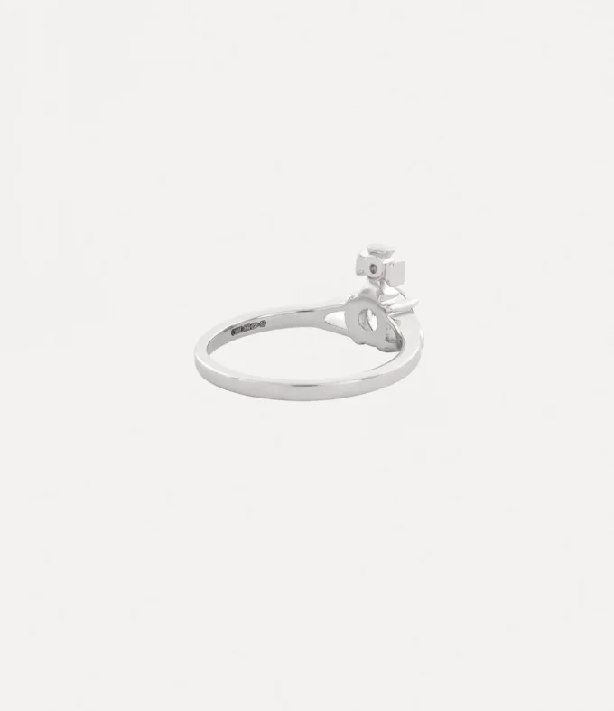 Reina Petite Ring